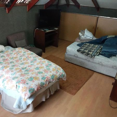 Hospedaje Familiar Gloria Punta Arenas Esterno foto