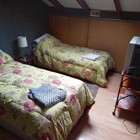 Hospedaje Familiar Gloria Punta Arenas Esterno foto