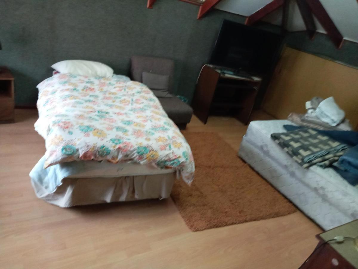 Hospedaje Familiar Gloria Punta Arenas Esterno foto